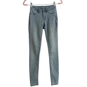 SO Jeggings Light Blue Denim Junior’s size 1